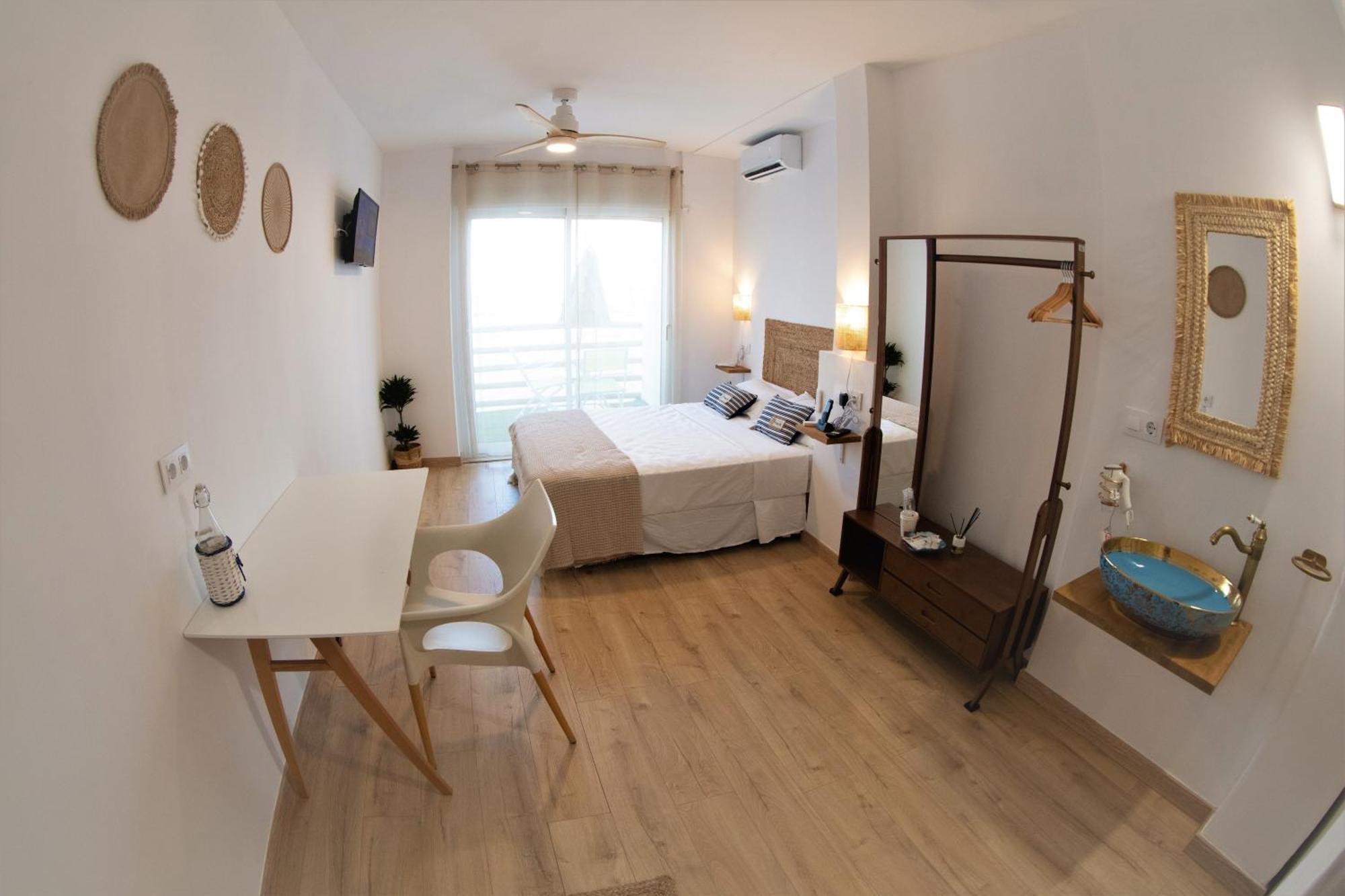 Hostal Playa Dreams Nautico Adults Garrucha Exterior foto