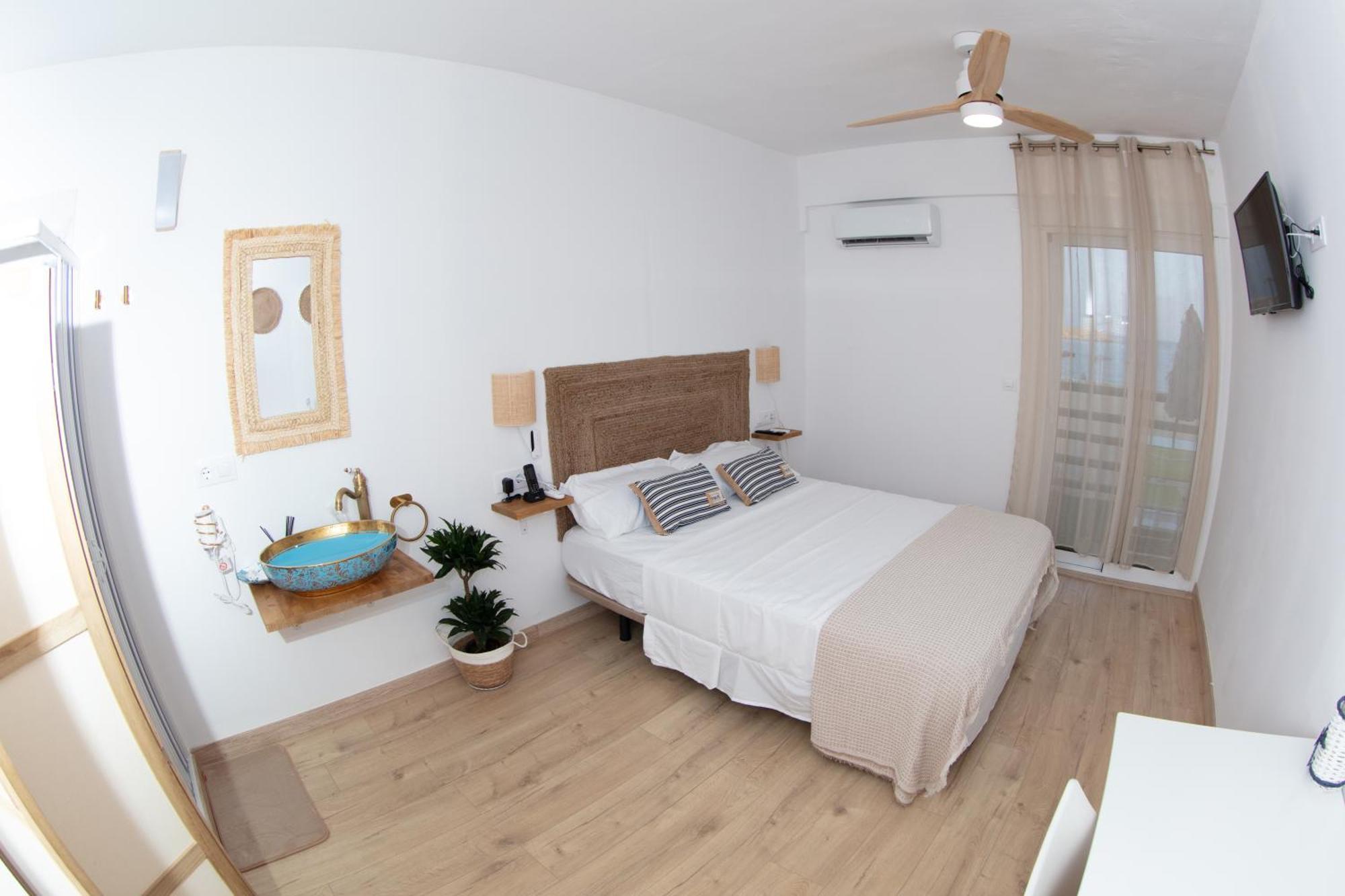 Hostal Playa Dreams Nautico Adults Garrucha Exterior foto